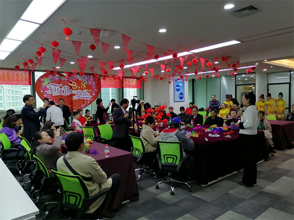 重慶市賓輝實(shí)業(yè)集團有限公司獲得中國第五屆國際大健康暨養生養老博覽會(huì )，2021年中國族居康養投融資國際合作論壇《旅居康養推廣獎》
